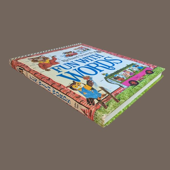 Richard Scarry’s Fun with Words Look and Learn Library Golden Press 1974 - Picture 2 of 2